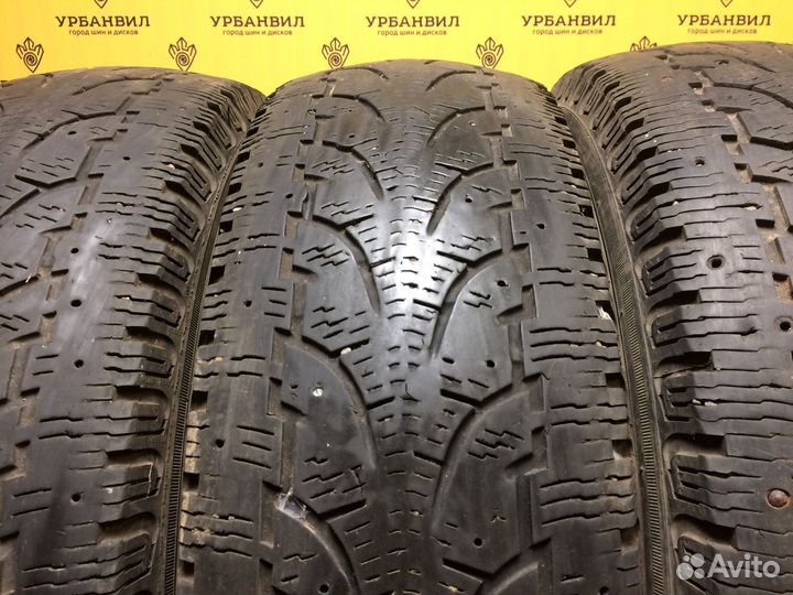 Pirelli Chrono Winter 225/70 R15