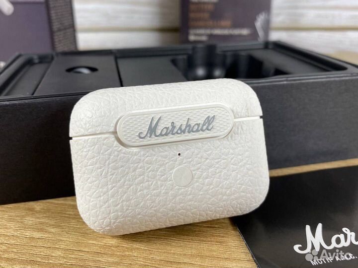 Marshall Motif (Белые)