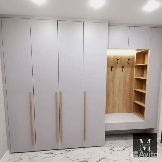 Шкаф распашной с фрезерованными фасадами