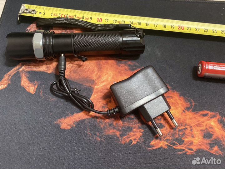 Фонарь мощный светодиодный