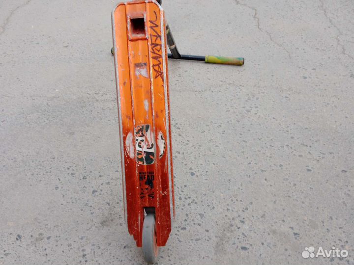 Трюковой самокат