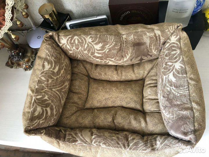 Лежак для кошки или маленькой собаки