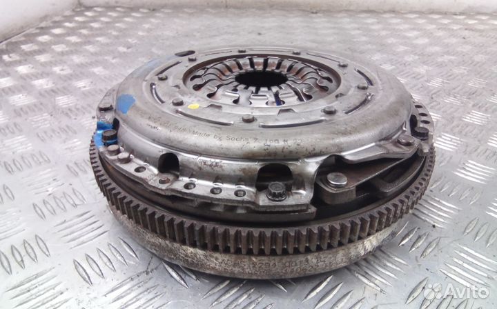 Маховик Volkswagen Passat