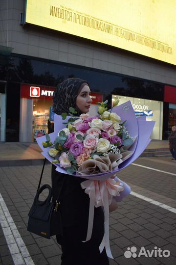 Доставка и самовывоз букетов и композиций