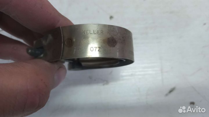 Хомут глушителя Volkswagen Toureg 1