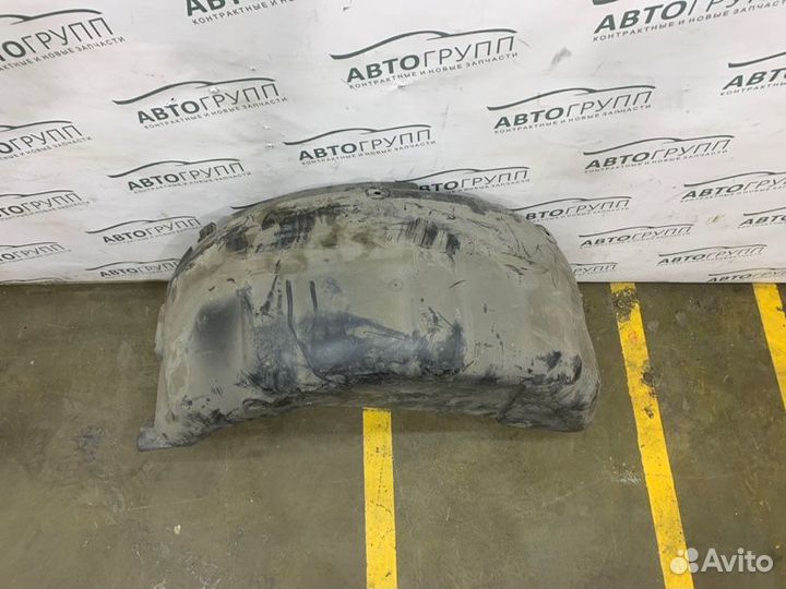 Подкрылок задний левый Land Rover Range Rover