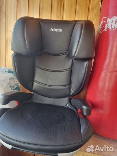 Автомобильное детское кресло от 9 до 36 кг