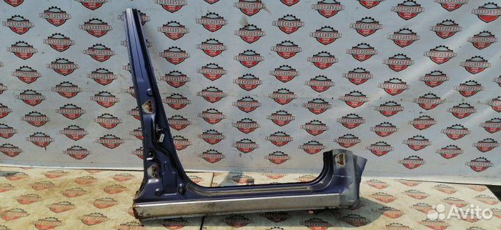 Порог кузова передний правый Daihatsu Terios J100G