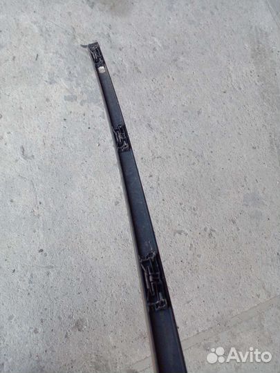 Молдинг крыши правый Ford Focus 3 седан