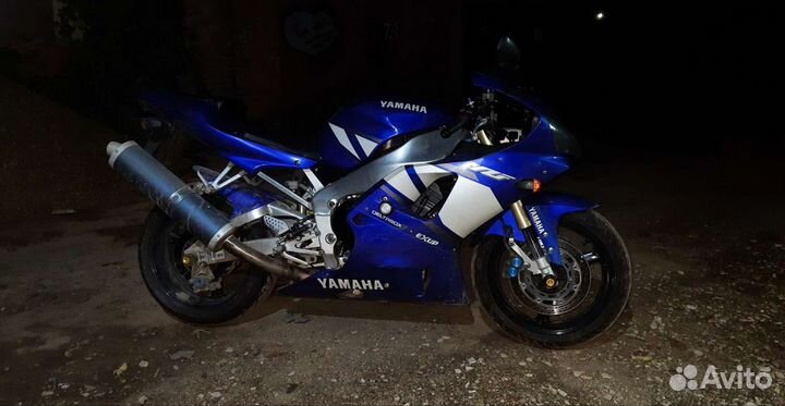 Yamaha YZF R 1