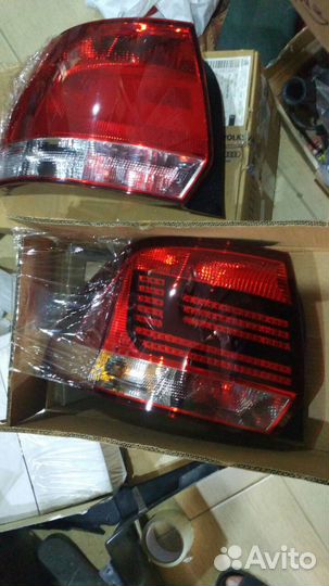 Фонарь задний на VW Polo Sedan рест., дорест