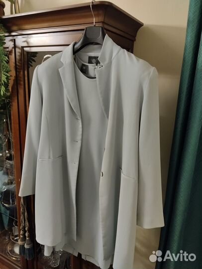 Костюм женский