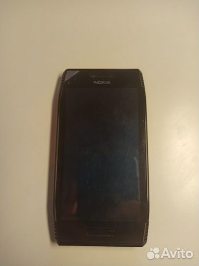 Nokia X7-00