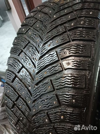 Michelin X-Ice North 4 225/55 R17 101T