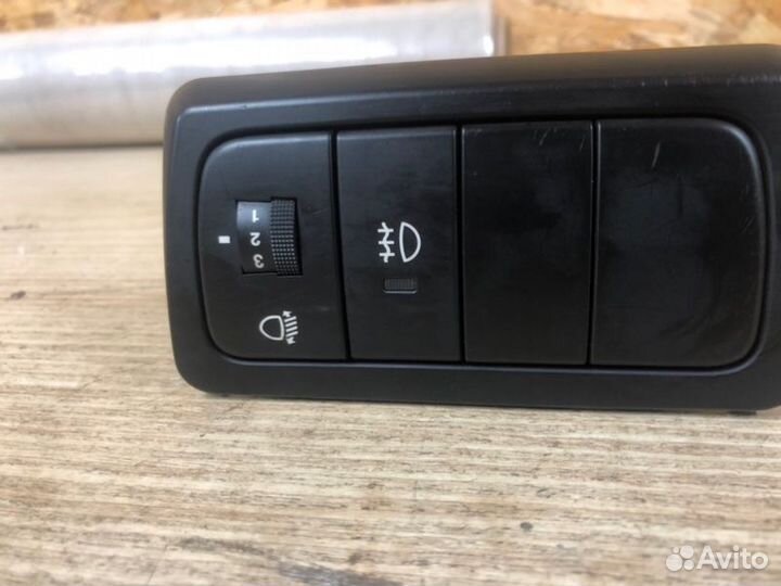 Кнопка освещения панели приборов Ssangyong Actyon
