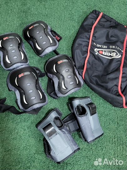 Набор защиты из 3-х предметов детский Reaction