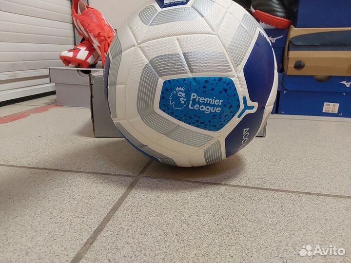 Футбольный мяч