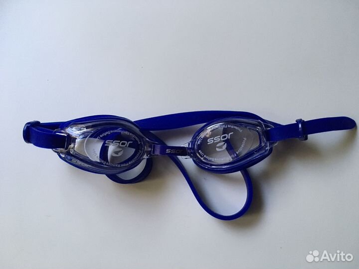 Очки для плавания