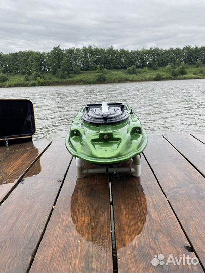 Рыболовный кораблик