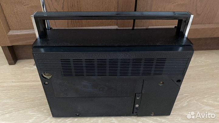 Радиоприемник VEF 206 с блоком питания