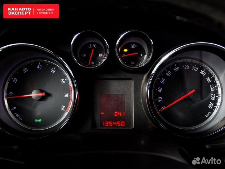 Opel Insignia 1.8 МТ, 2013, 135 000 км