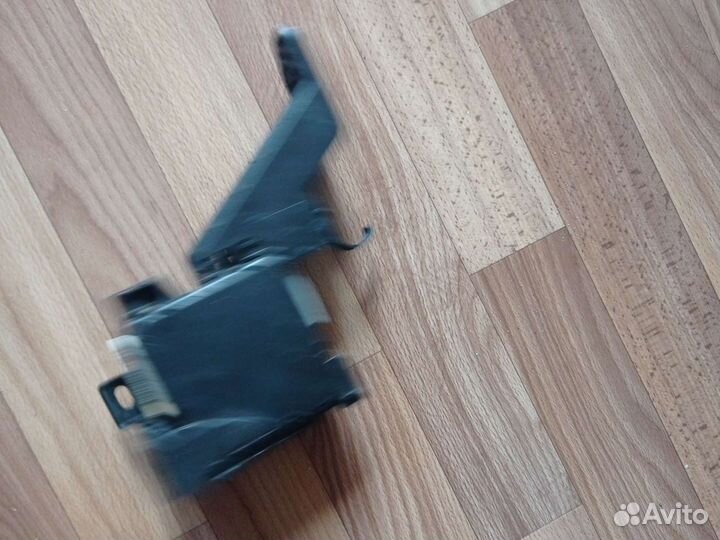 Блок предохранителей toyota Land Cruise r