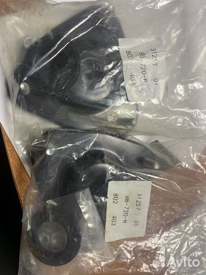 Опоры амортизатора Mitsubishi lancer 03-09