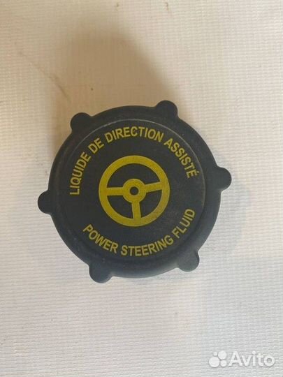 Крышка бачка гидроусилителя Ford Focus 2 2010