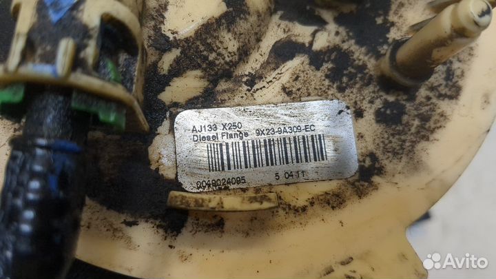 Насос топливный электрический Jaguar XF 2007–2012