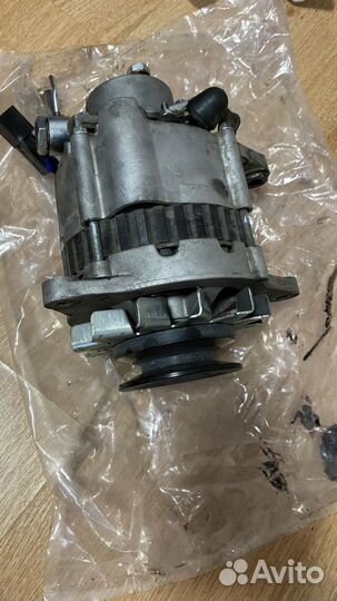 Генератор 4JG2 isuzu bighorn