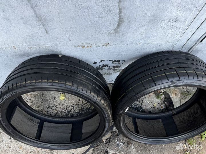 Pirelli Winter Sottozero 3 255/35 R21 и 285/30 R21 100W