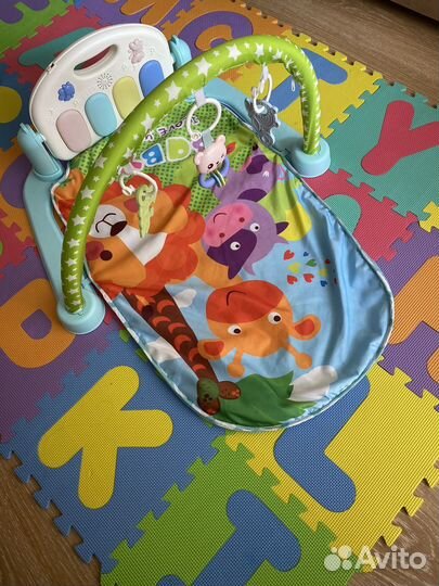 Развивающий коврик с пианино