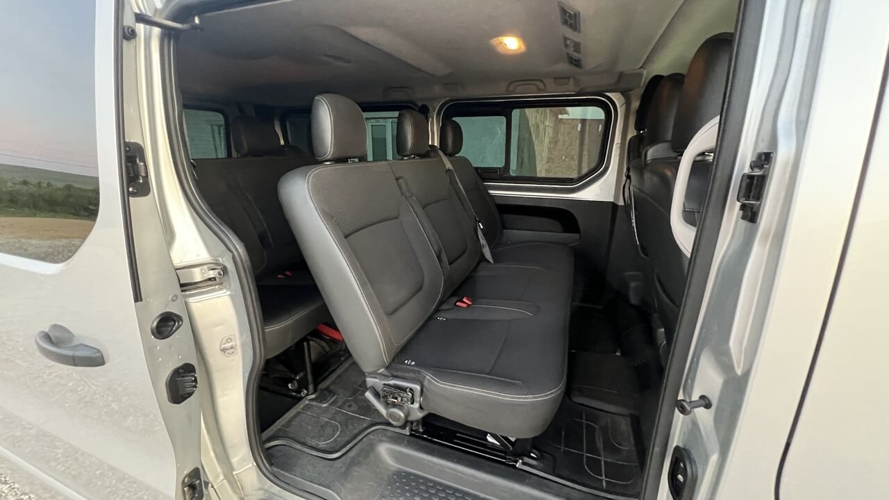 Opel Vivaro: фото владельца