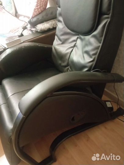Массажное кресло Casada