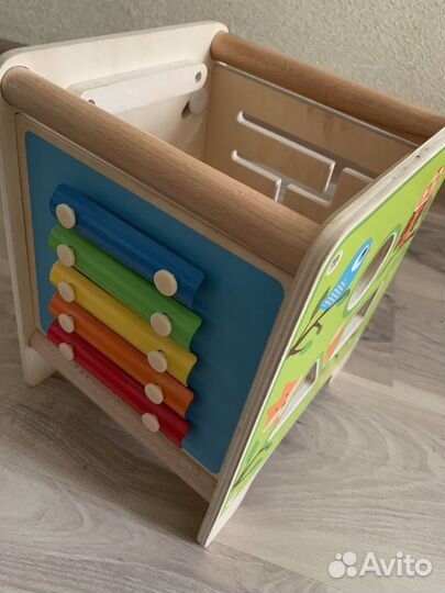 Развивающие игрушки Бизиборд Куб