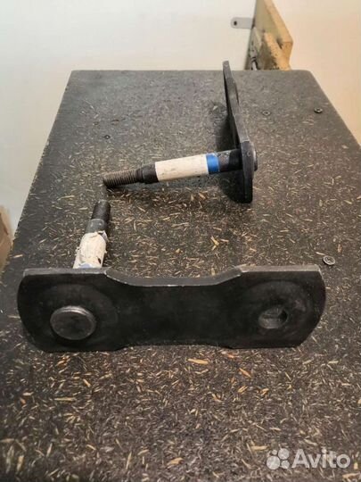 Серьга рессоры Ford Transit