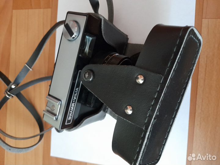 Пленочный советский фотоаппарат Vilia