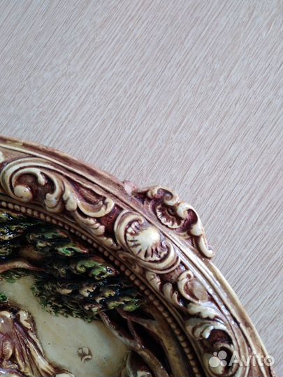 Барельеф из гипса