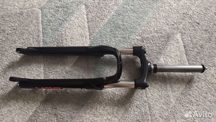 Вилка SR Suntour новая