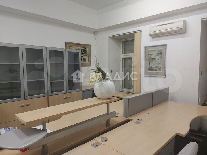 Продам офисное помещение, 320 м²
