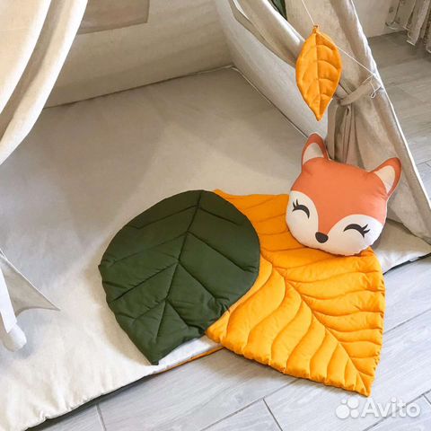 Коврик листик в наличии