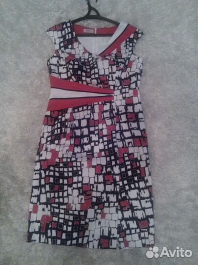 Нарядное платье