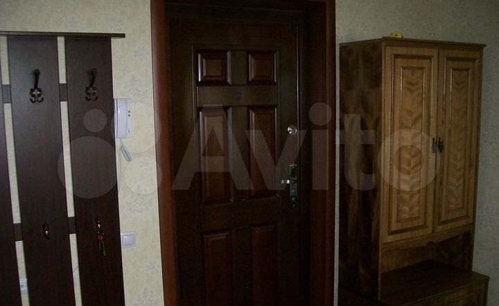 1-к. квартира, 42 м², 9/9 эт.