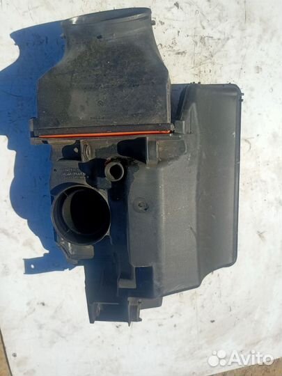 Корпус воздушного фильтра Renault Logan 2 Sandero