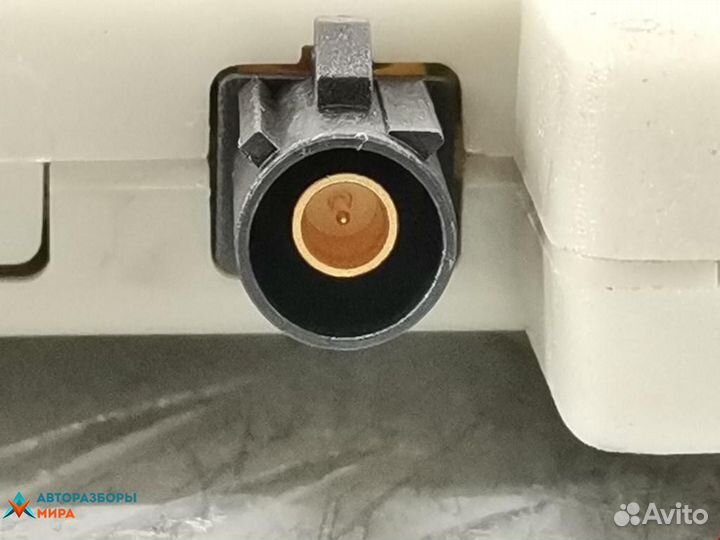 Усилитель антенны BMW 3 E90/E91/E92/E93 2005