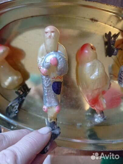 Елочные игрушки на прищепках