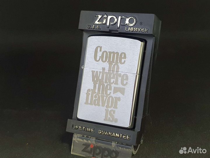 Зажигалка Zippo - Marlboro '00