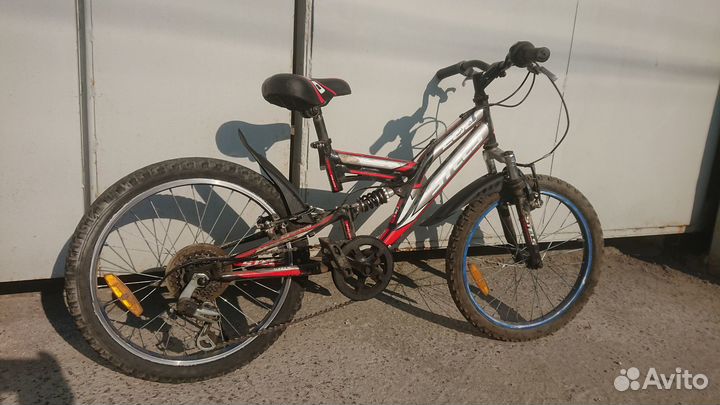 Велосипед Stels Pilot 260. колеса 20