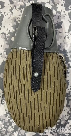 Фляга армии гдр в чехле. Штрихтарн. Оригинал