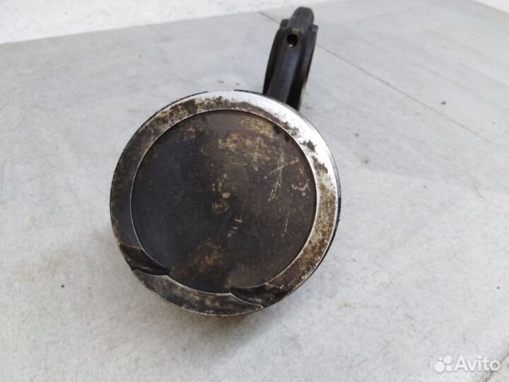 Поршень с шатуном